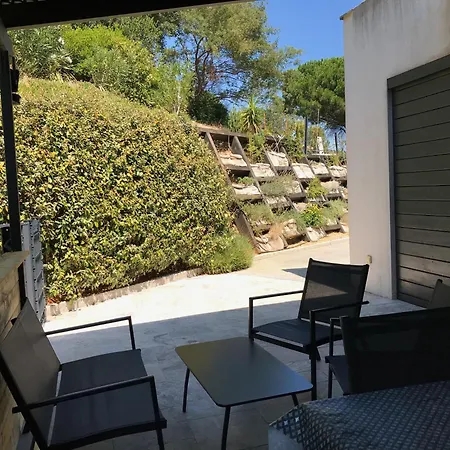 Vanisa Apartment
